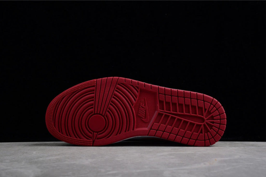 Air Jordan 1 Mid Reverse Chicago by Air Jordan