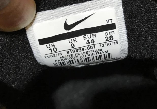 AM 95 Silver Bullet Shoes Sneakers by Air Jordan