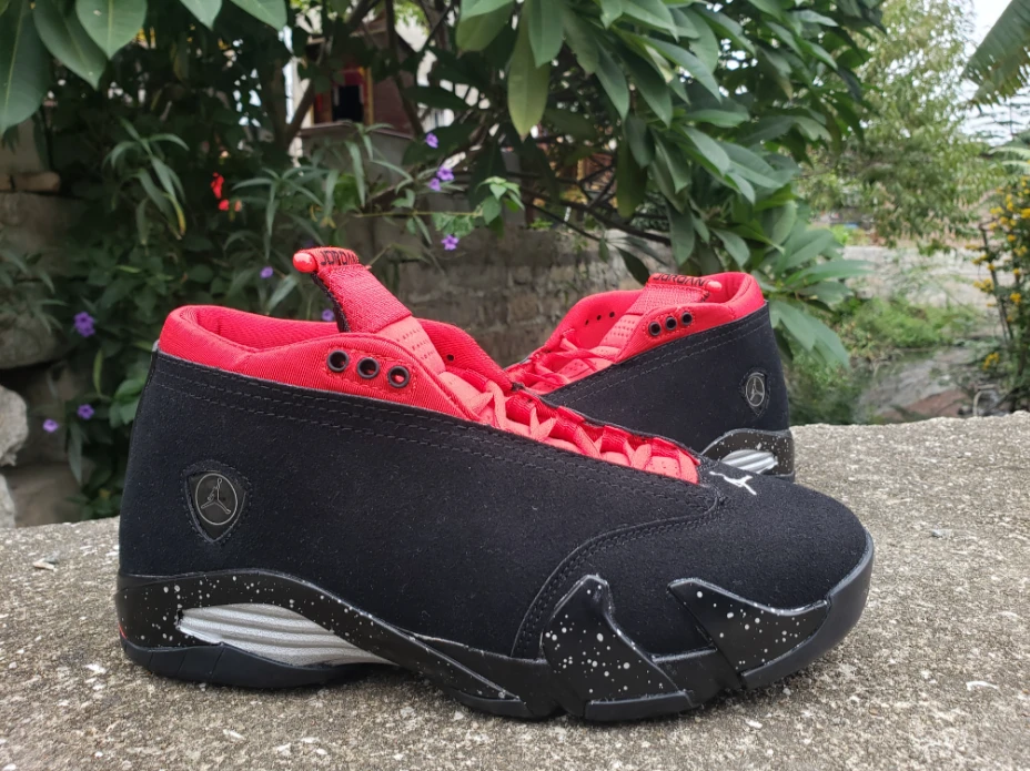 Air Jordan 14 Low WMNS Red Lipstick by Air Jordan