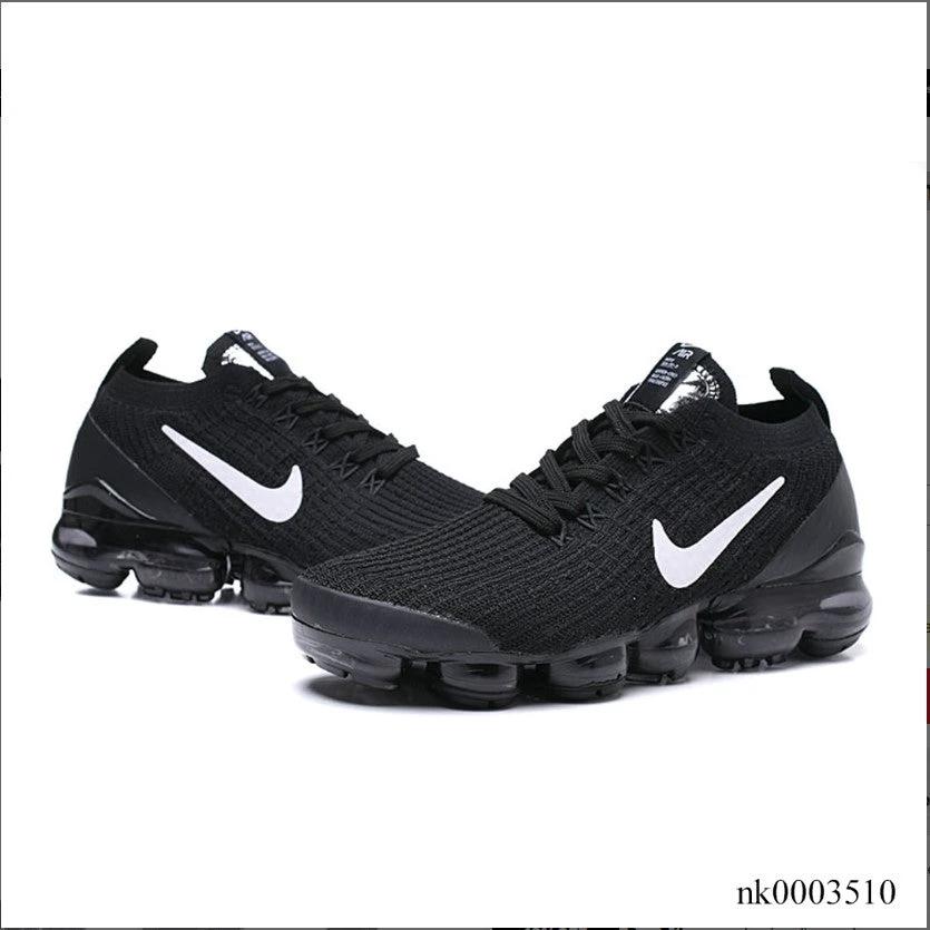 Air VaporMax Flyknit Shoes Sneakers (W) by Air Jordan