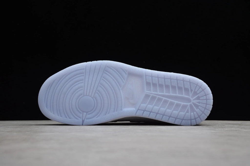 Air Jordan 1 Low “White Wolf Grey” by Air Jordan