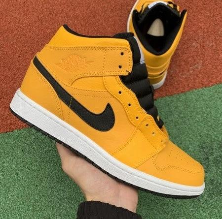 Air Jordan 1 Black And Yellow by Air Jordan