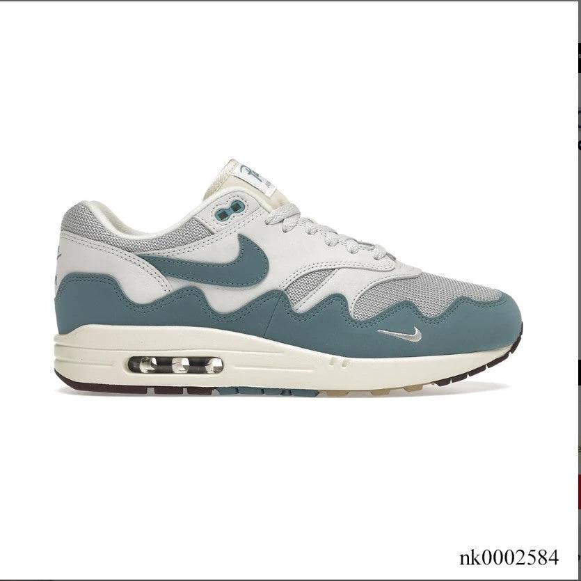 Air Max 1 Patta Waves Noise Aqua (without Bracelet) Shoes Sneakers by Air Jordan