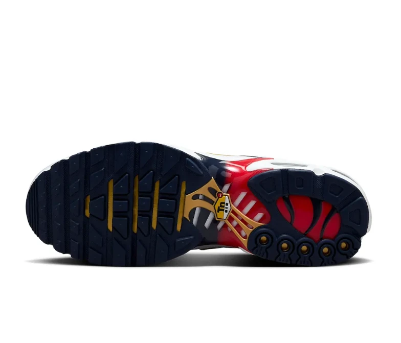 AM Plus Paris Saint-Germain Shoes Sneakers by Air Jordan