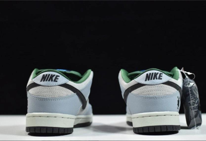 Nike SB Dunk Low Maple Leaf Central Park Shoes Sneakers by Air Jordan