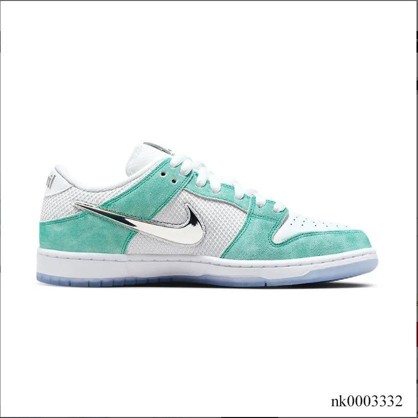 Nike SB Dunk Low April Skateboards Shoes Sneakers by Air Jordan