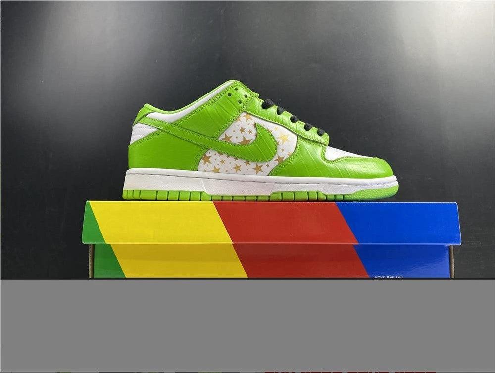 SB Dunk Low White Green x Supreme Shoes Sneakers by Air Jordan