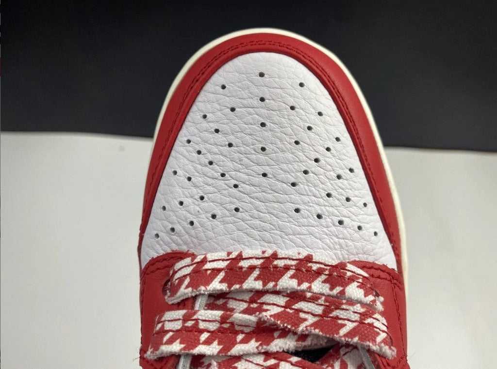 SB Dunk Frame Skate Low Shoes Sneakers by Air Jordan