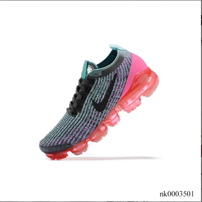 Air VaporMax Flyknit Shoes Sneakers (W) 4 by Air Jordan