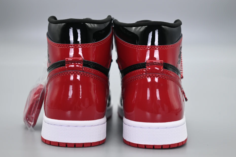 Air Jordan 1 Retro High OG Patent Bred by Air Jordan