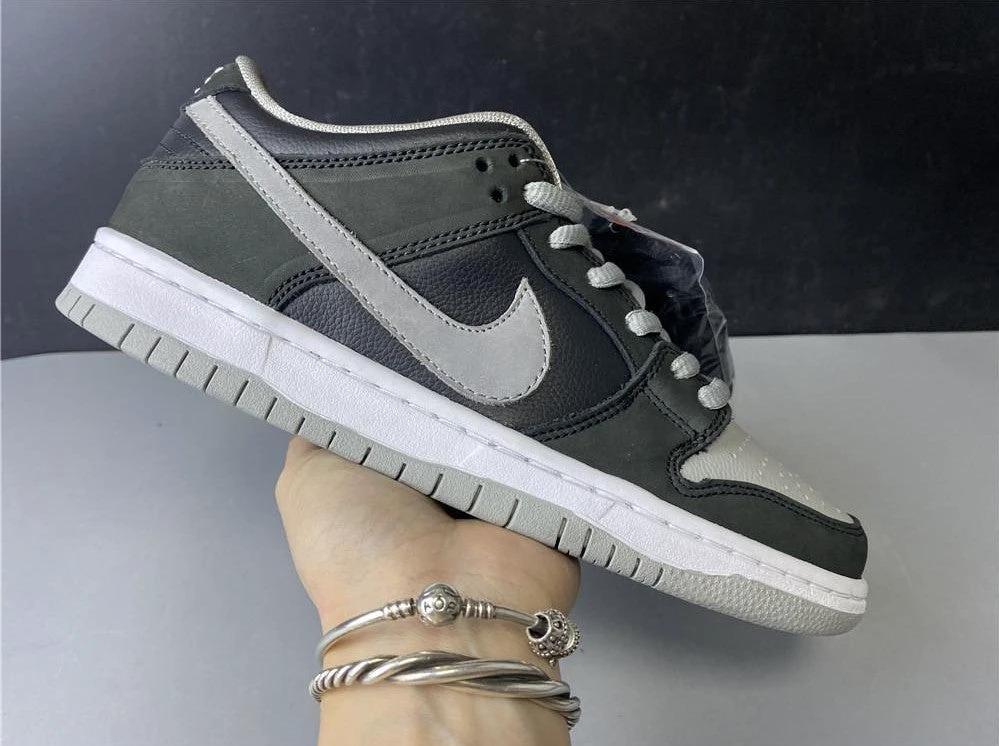 SB Dunk Low J-Pack Shadow Shoes Sneakers by Air Jordan