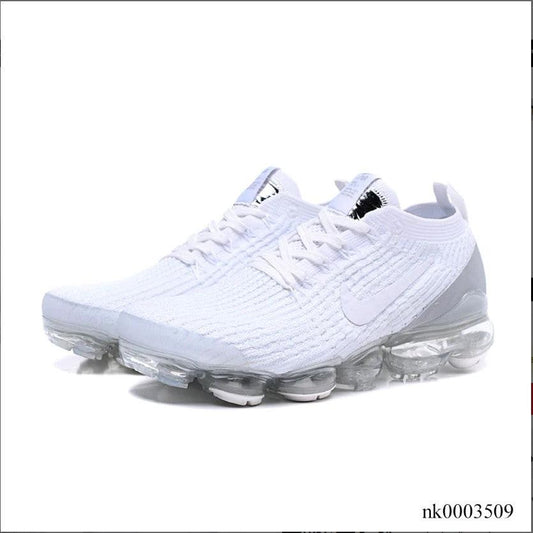 Air VaporMax Flyknit Shoes Sneakers (W) by Air Jordan