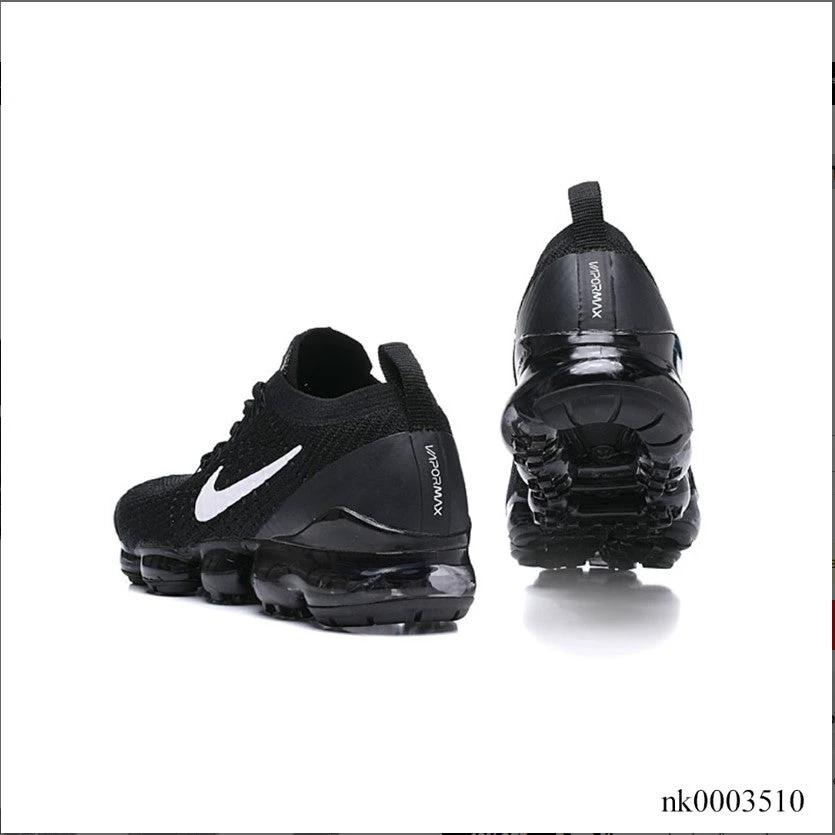 Air VaporMax Flyknit Shoes Sneakers (W) by Air Jordan