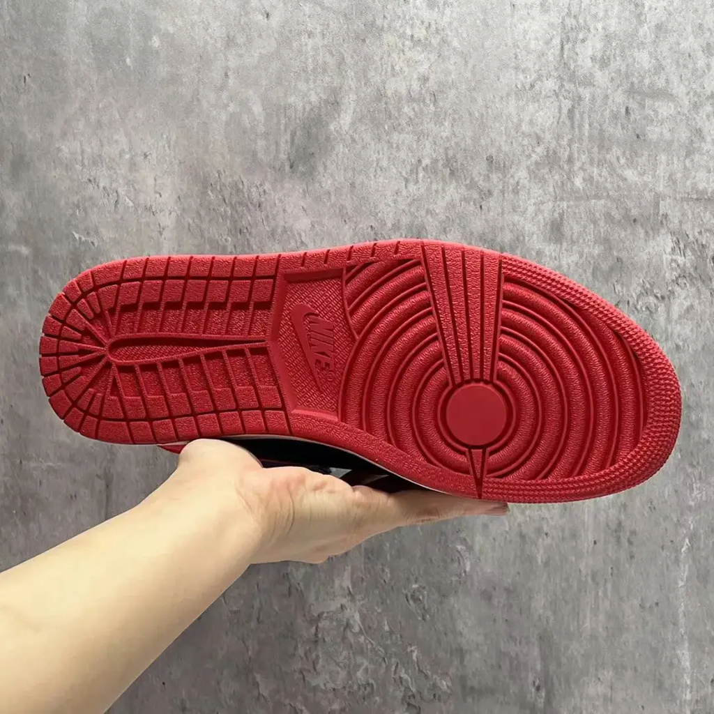 Air Jordan 1 Retro High OG Chicago Lost and Found Shoes Sneakers by Air Jordan