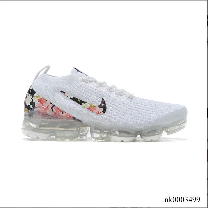Air VaporMax Flyknit Shoes Sneakers (W) by Air Jordan