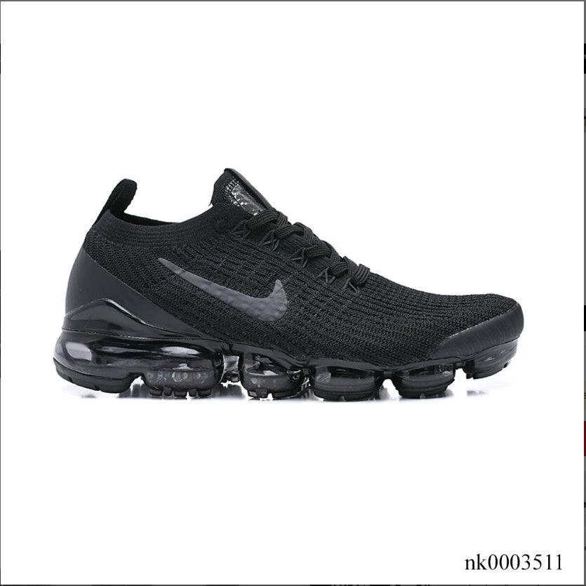 Air VaporMax Flyknit Shoes Sneakers (W) by Air Jordan