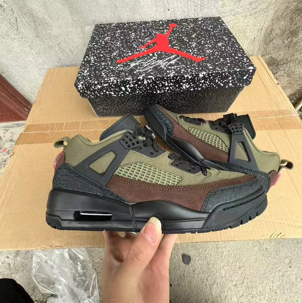 JD Spiz’ike Low Beef And Broccoli Shoes Sneakers by Air Jordan