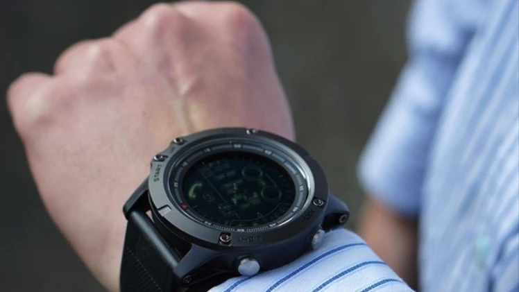 Invincible Military Smart T Watch by BowLift