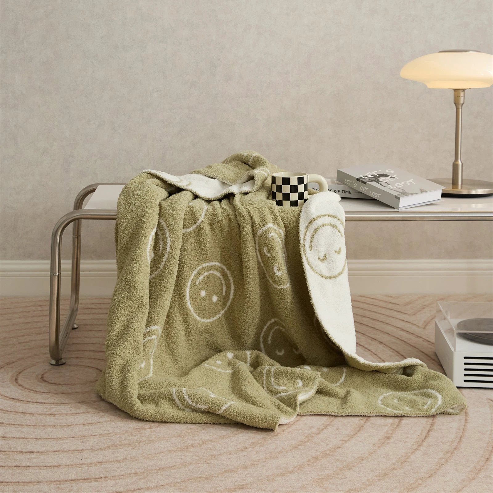 Smiley Blanket by Bowlift