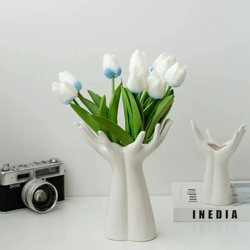 Hand Bouquet by Bowlift
