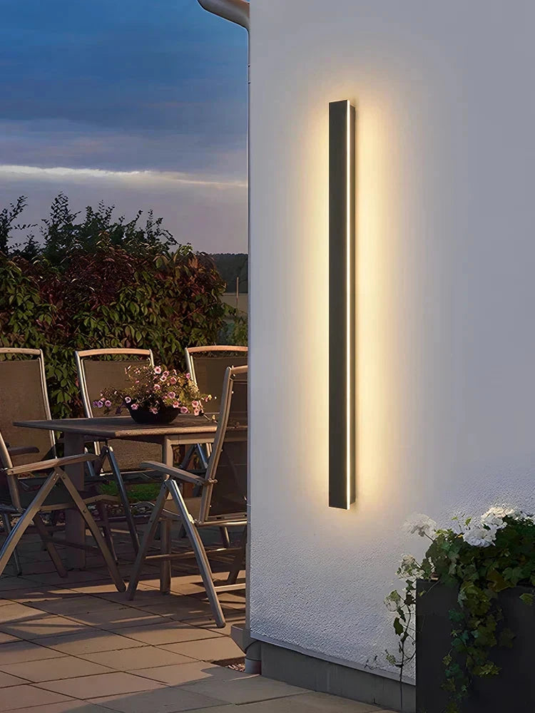 Modern Outdoor Lamp in Black Bowlift by Bowlift