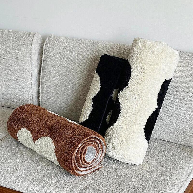 Black & White Abstract Narrow Rug by Bowlift