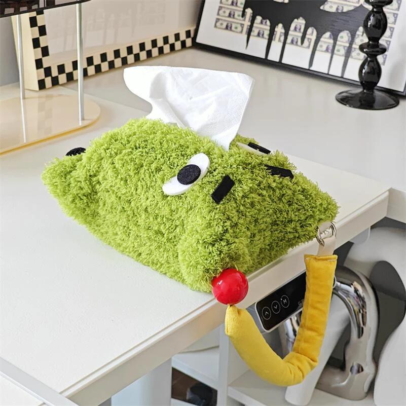 Fluffy Face Tissue Holder by Bowlift