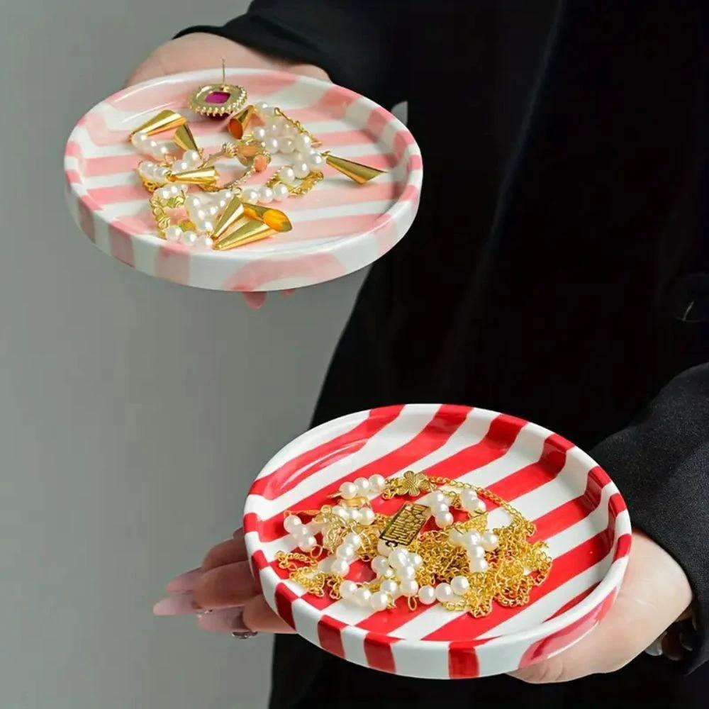 Silva Ceramic Stripe Jewelry Tray by Casa & Beyond