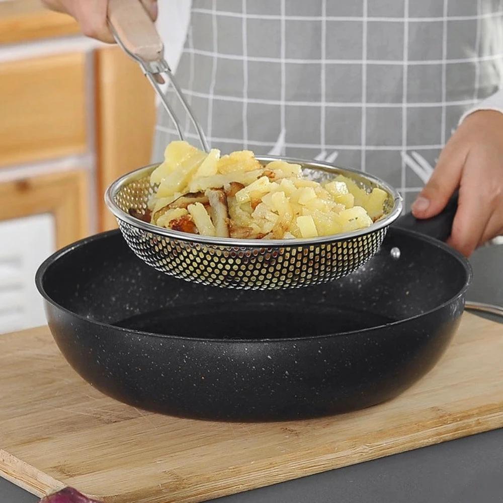 Skimmer Stainless Steel Colander Strainer by Casa & Beyond