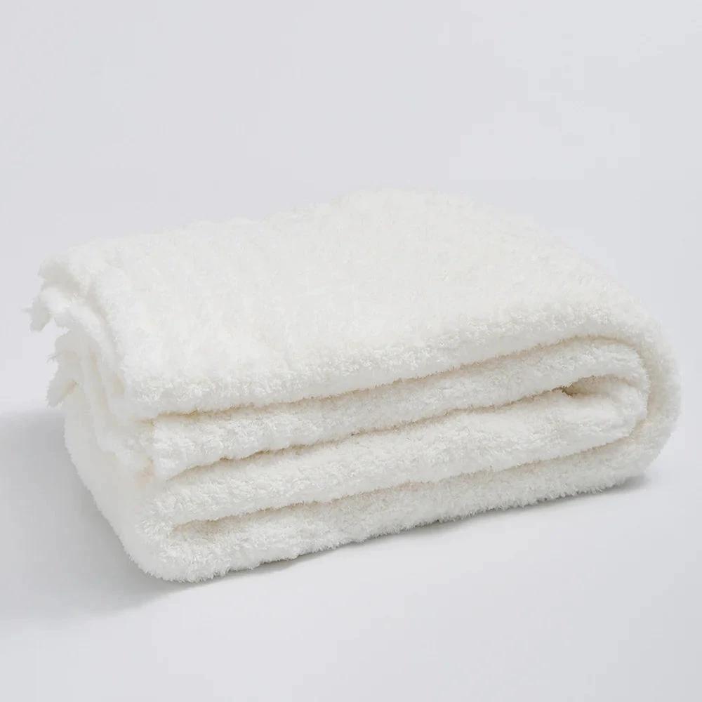 Soft Nest Minimalist Knit Throw Blanket by Casa & Beyond