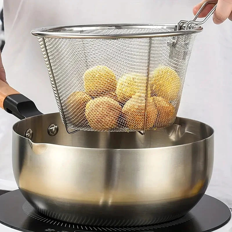 Strain Well All-Purpose Mesh Colander by Casa & Beyond