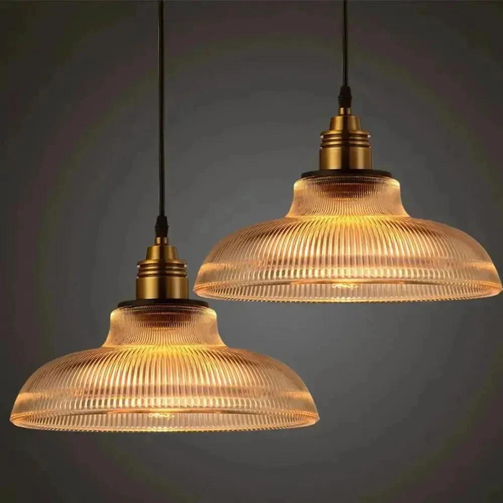 Vintage-inspired glass pendant lamp for a warm and stylish atmosphere Bowlift by Bowlift