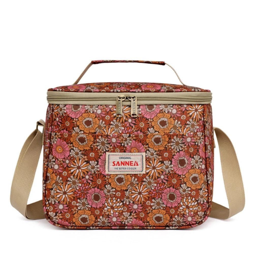 Stylish Retro Floral Insulated Picnic Lunch Bag by Casa & Beyond