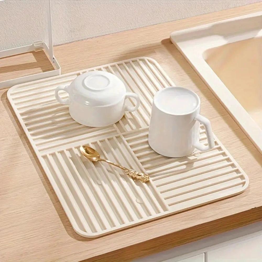 Ridged Foldable Multi-Purpose Drying Mat by Casa & Beyond