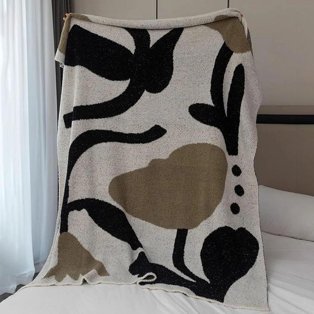Terra Flow Cosy Throw Blanket by Casa & Beyond