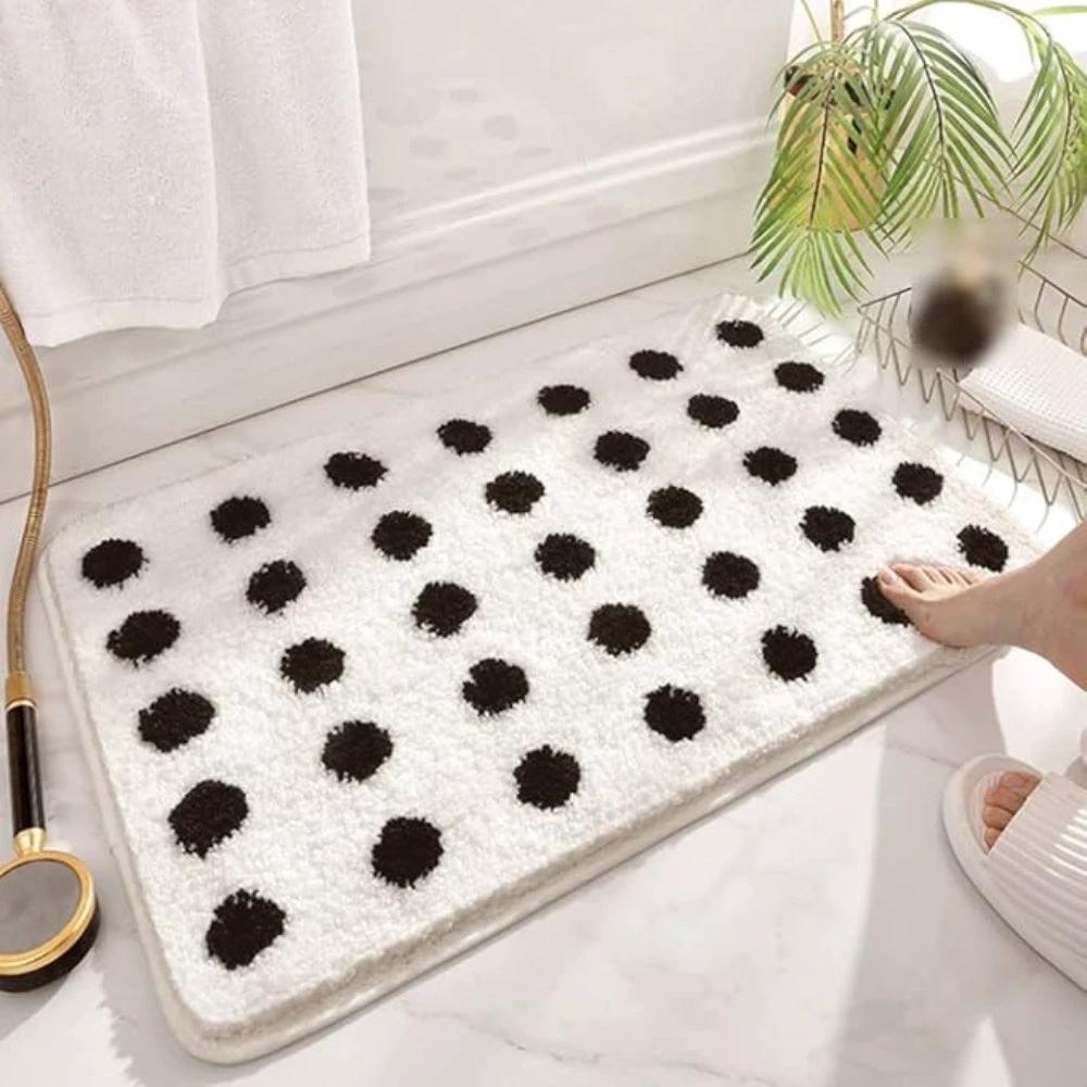 Tufted Plush Polka Dot Bath Mat by Casa & Beyond