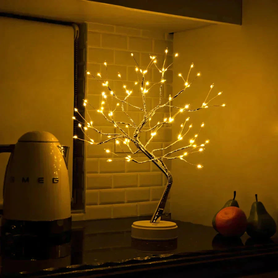 Shimmering Tree - 108 LEDs Bowlift by Bowlift