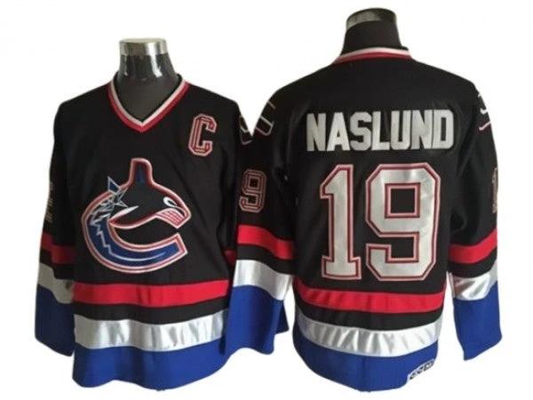 Vancouver Canucks #19 Markus Naslund 2005 Vintage CCM Jersey - Black by Hockey David