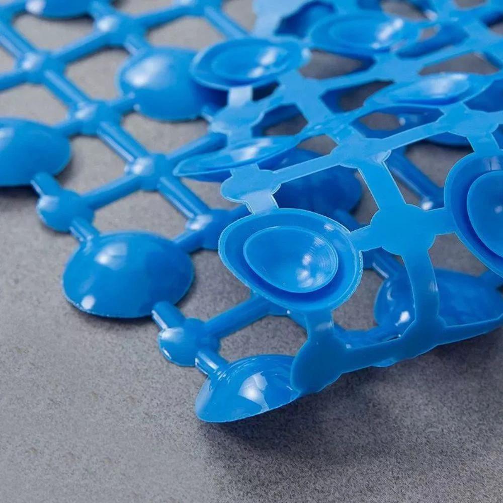 Velvra Non-Slip Shower Mat by Casa & Beyond