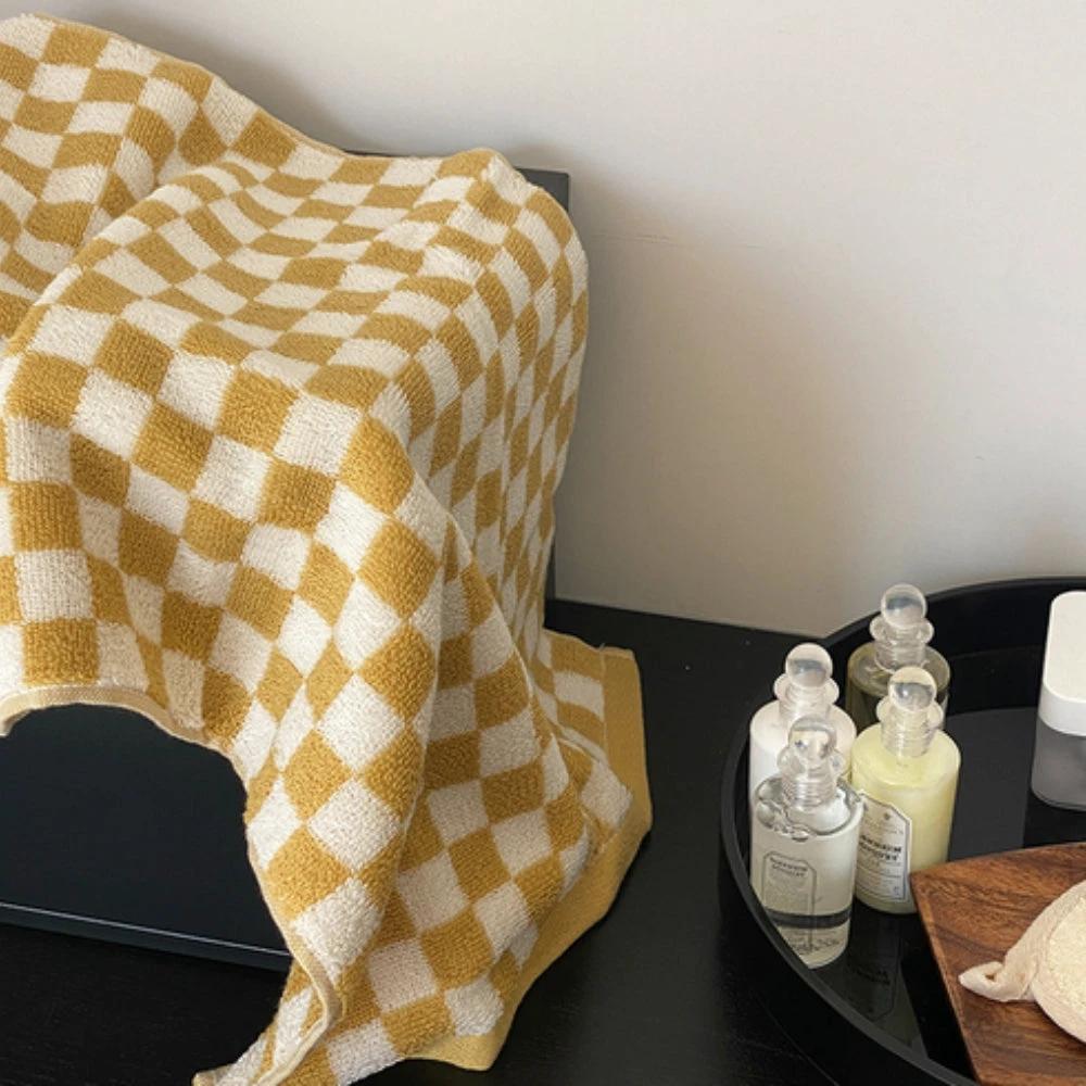 Retro Checkmate Cotton Towel by Casa & Beyond