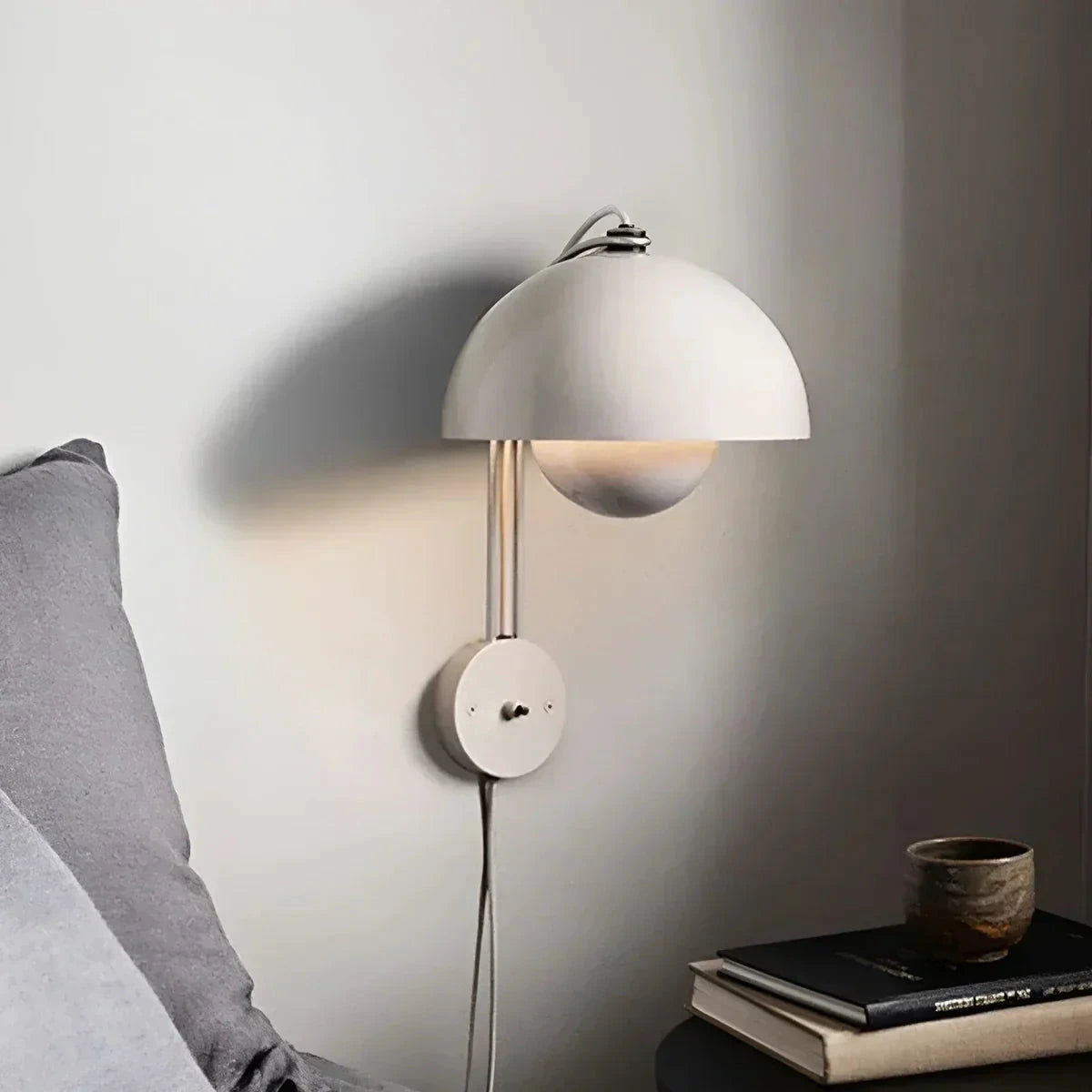BudLume - Mushroom Light Cozy Scandinavian Wall Lamp Bowlift by Bowlift