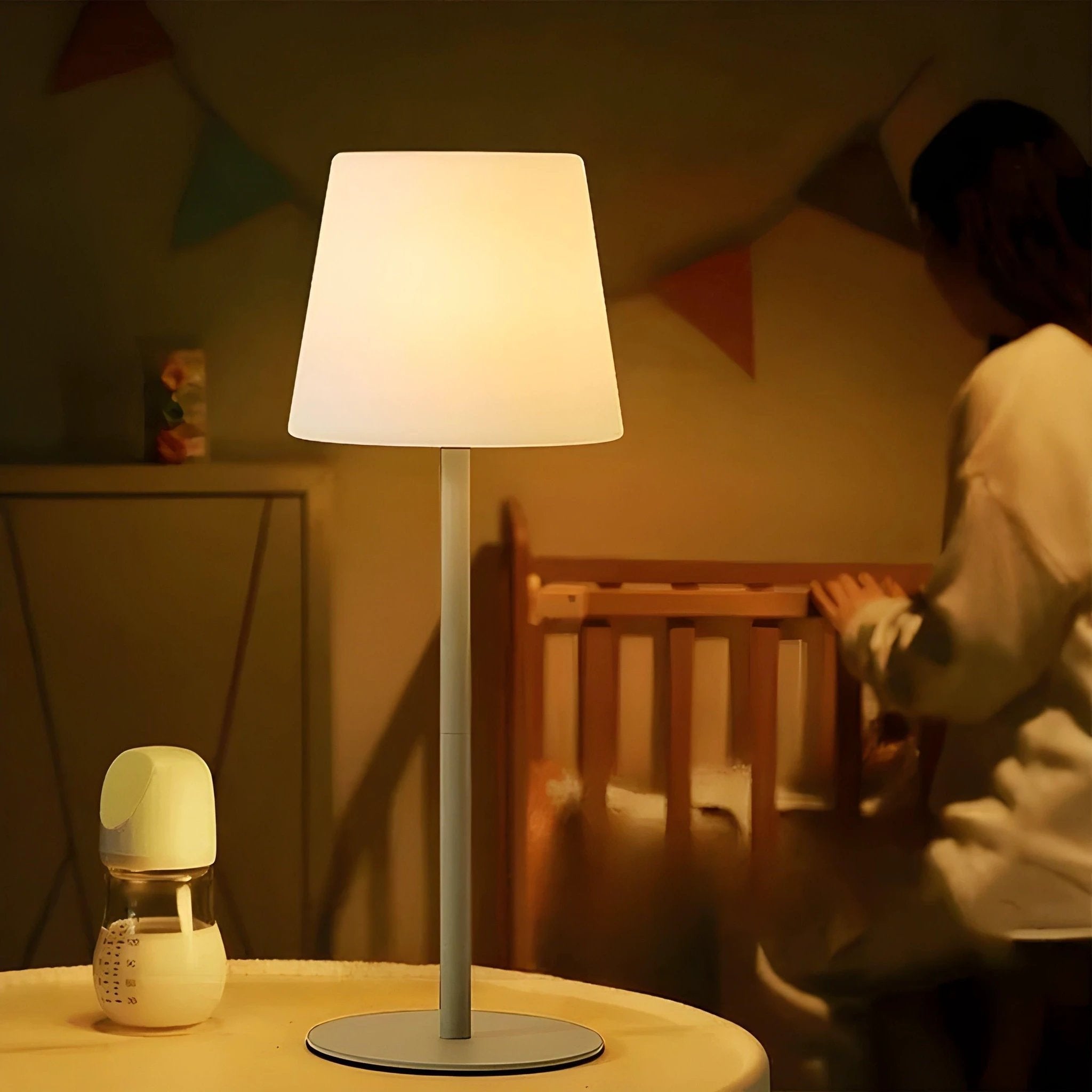 Wireless rechargeable lamp with adjustable warm lighting Bowlift by Bowlift