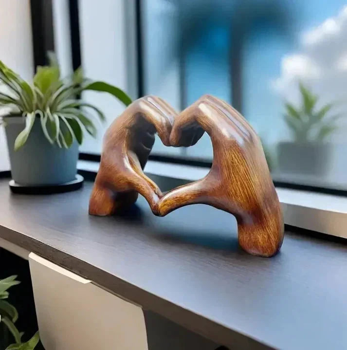 HeartGlow Handmade Symbol for Love Bowlift by Bowlift