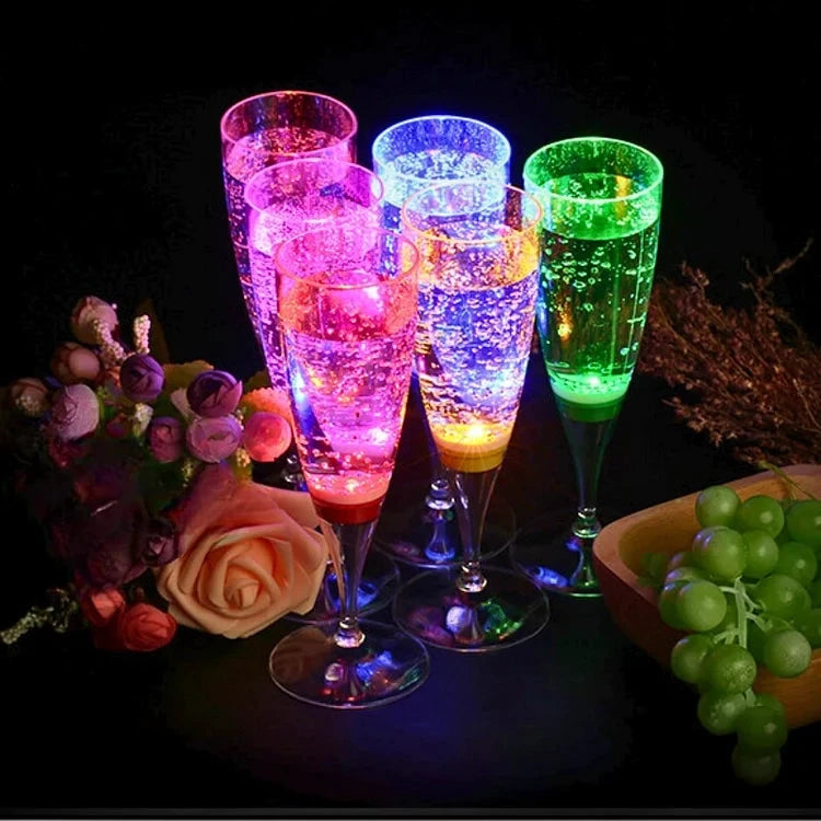 GlowSip - LED-lit wine glass set (6 pieces) Bowlift by Bowlift