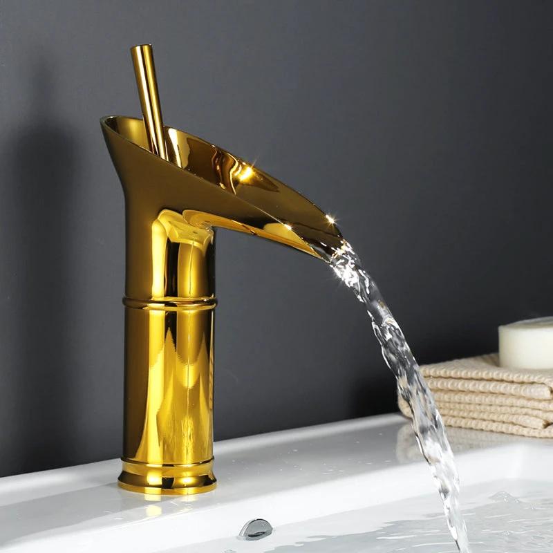 AquaCascade waterfall faucet for the sink Bowlift by Bowlift