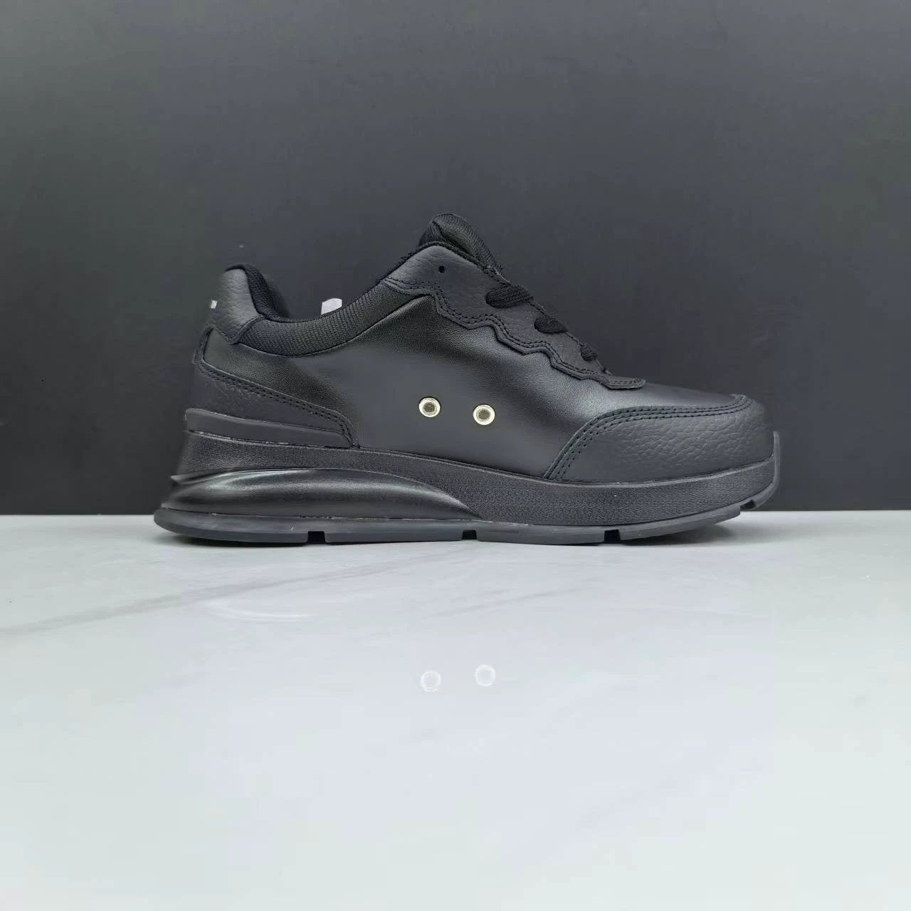 Luxury Lou Paris Classic Trainers Black Shoes Sneakers by Air Jordan