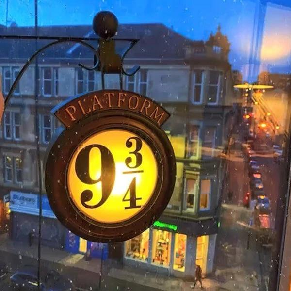 Harry Potter 9 3/4 Wand Lamp Bowlift by Bowlift