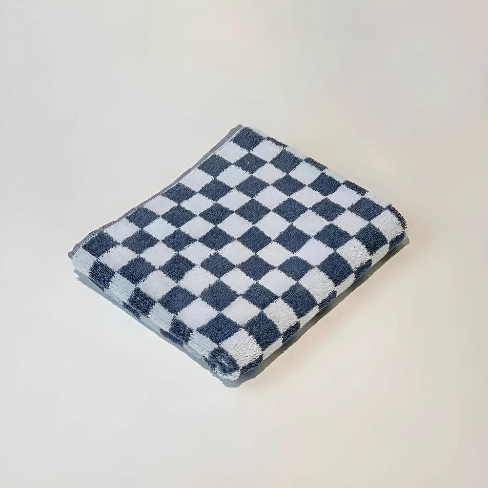 Retro Checkmate Cotton Towel by Casa & Beyond