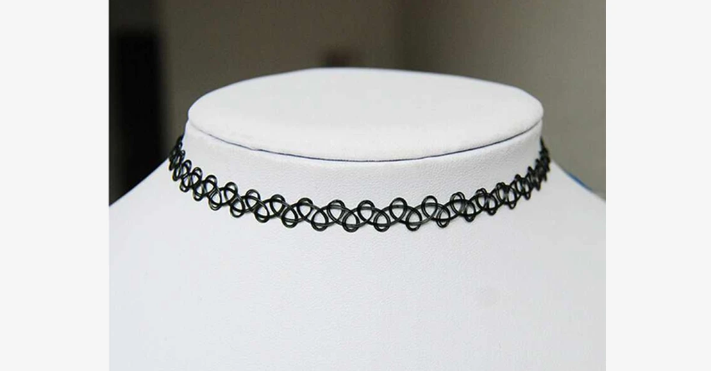 Vintage Stretch Choker Necklace by BowLift