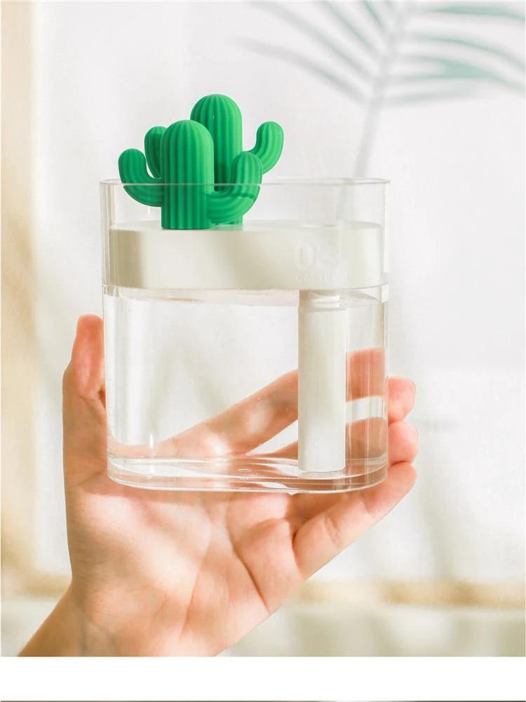 Clear Ultrasonic Air Humidifier with Romantic Light by Bowlift